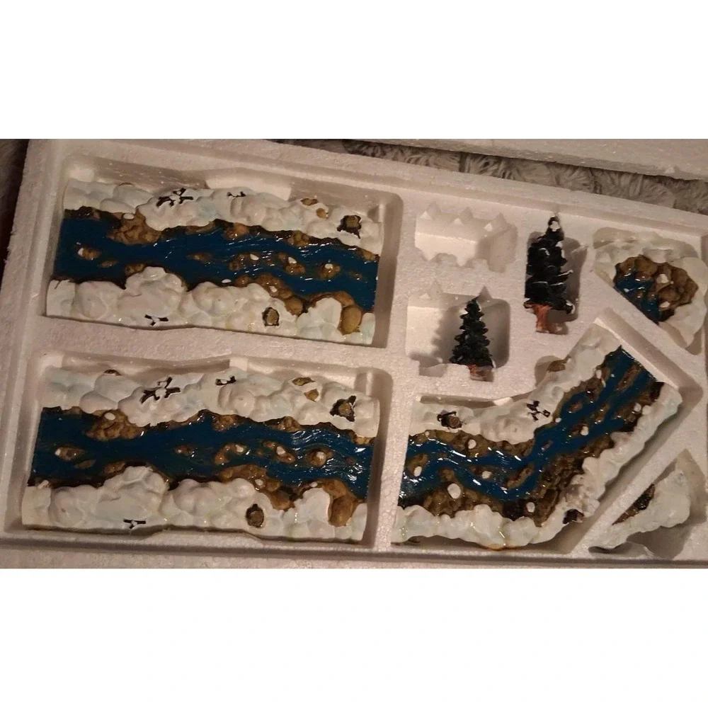 Vintage Lemax Enchanted Forest Christmas Extendable Mill Stream #94403 2000